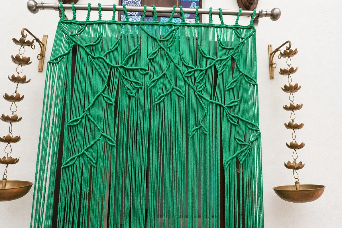 Green Macramé Door Curtain – Boho Room Divider & Home Décor