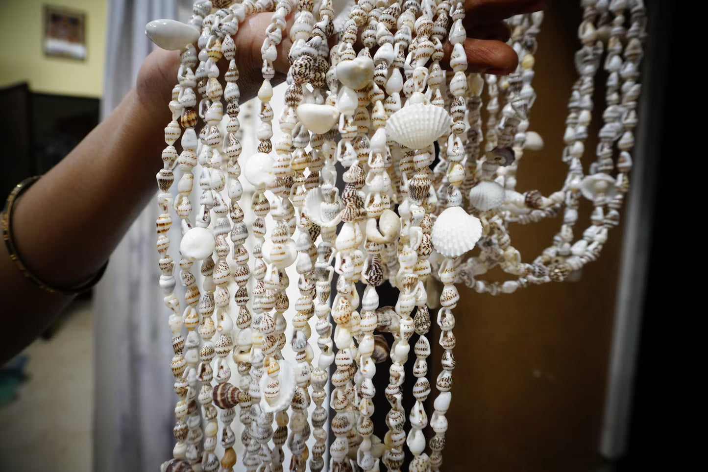 Boho Sea Shell Beaded Door Curtain – Decorative Doorway Divider